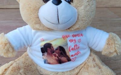 Pelúcia Personalizada: O Presente Perfeito para Todas as Idades