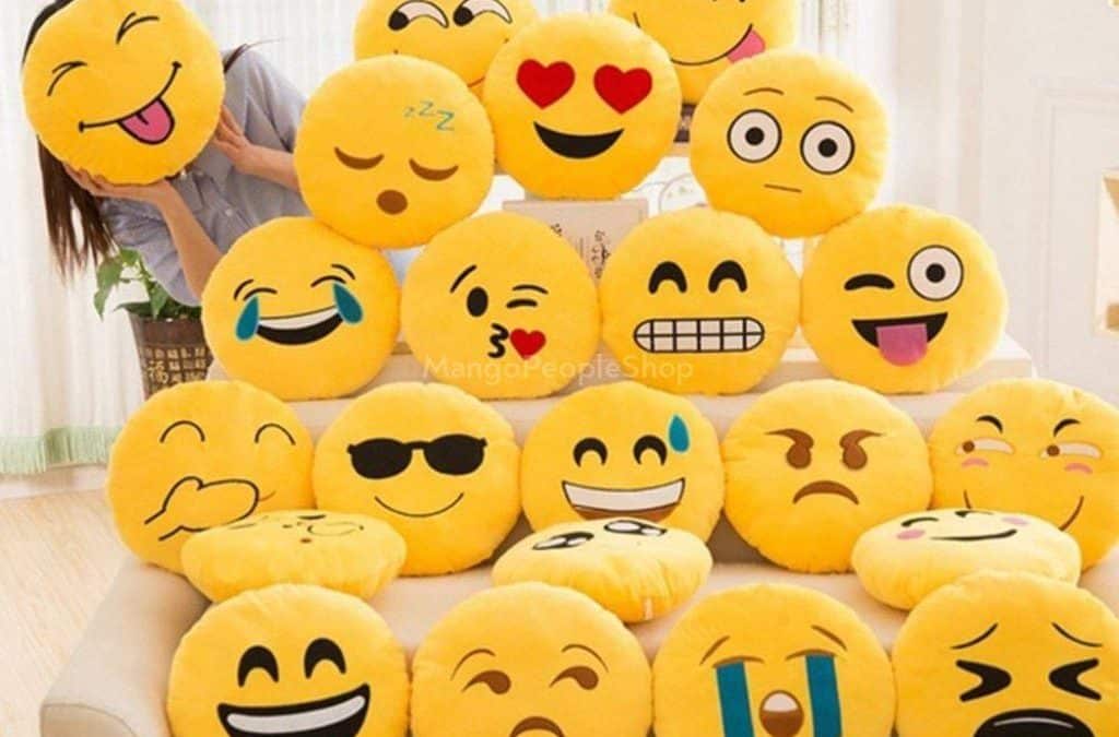 Pelúcia de Emojis: O Mundo Encantado dos Ursinhos de Pelúcia